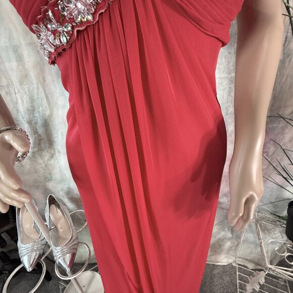 📌 One-Shoulder Draped Chiffon Beaded Plated Bodice Gown Deep Back Neckline - Picture 4 of 16